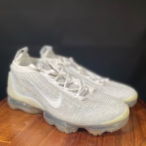 Size 8.5 - Nike Air VaporMax 2021 FK White Pure Platinum 2021